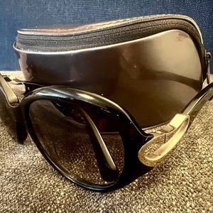 Authentic Alexander McQueen AMQ 4217/S sunglasses